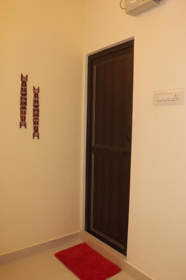 Grand Suites Srirangam Tiruchirappalli Екстериор снимка