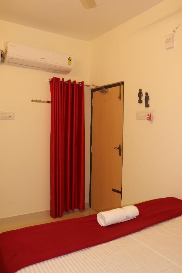 Grand Suites Srirangam Tiruchirappalli Екстериор снимка