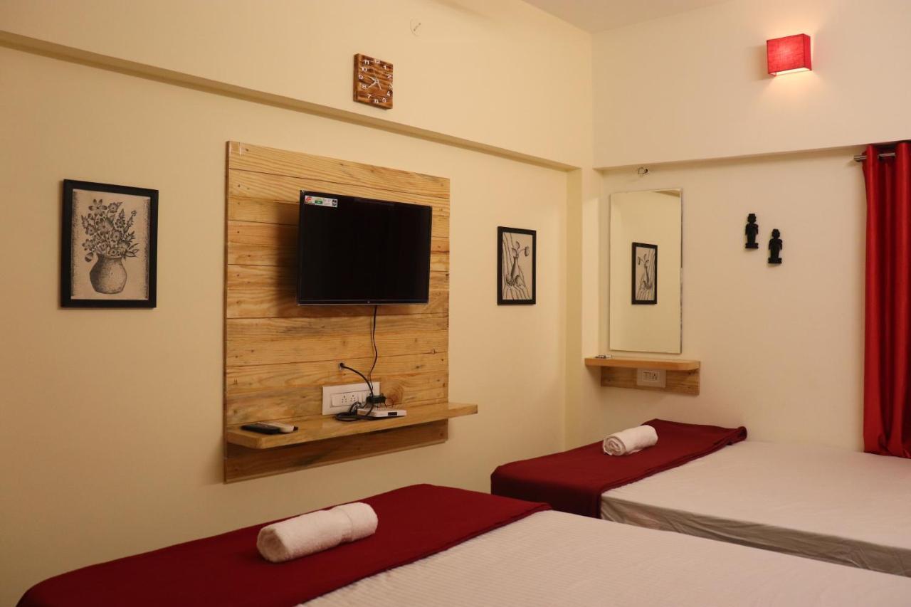 Grand Suites Srirangam Tiruchirappalli Екстериор снимка